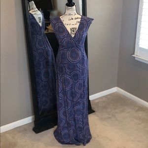 Maternity/Tiffany Rose Maxi Maternity Dress